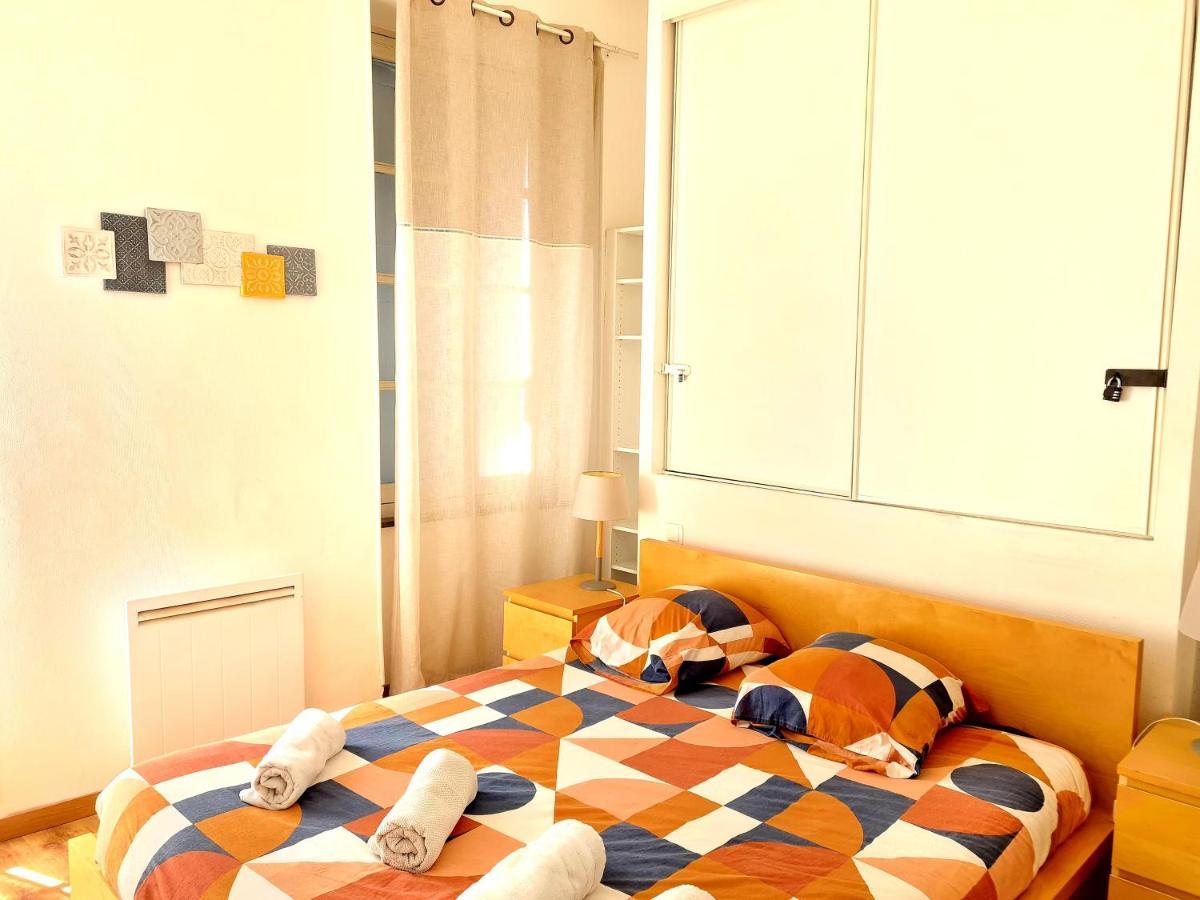 Appartement 4 Voyageurs Avec Terrasse Wifi カルカソンヌ エクステリア 写真